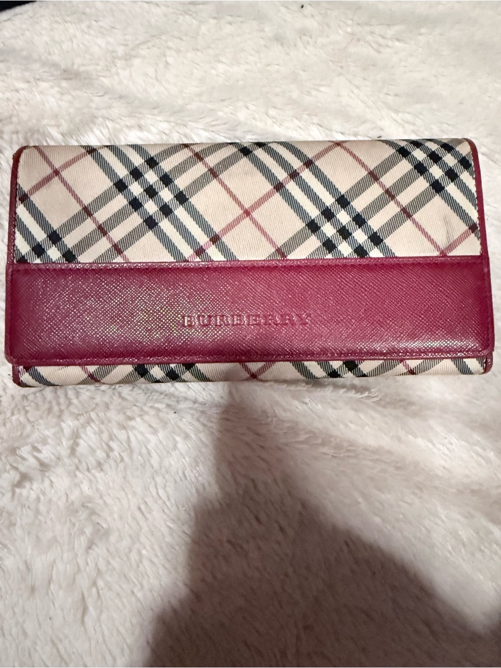 Burberry Beige Check with Red Leather Clutch - Picture 5 of 6